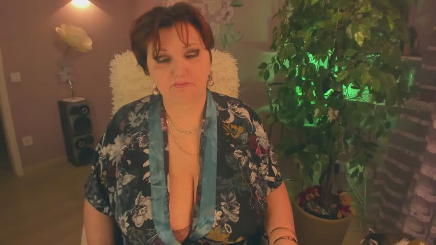 Rebekkacharm Cam Show Recorded 2025-04-23