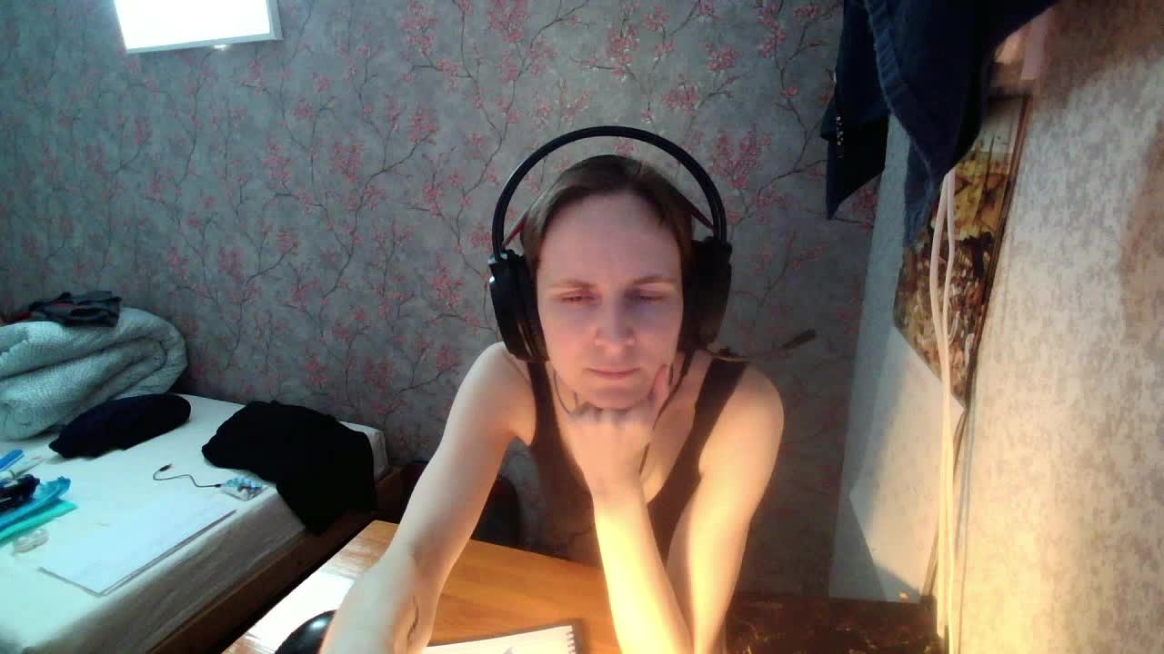 Magretta_Dering Cam Show Recorded 2025-04-23