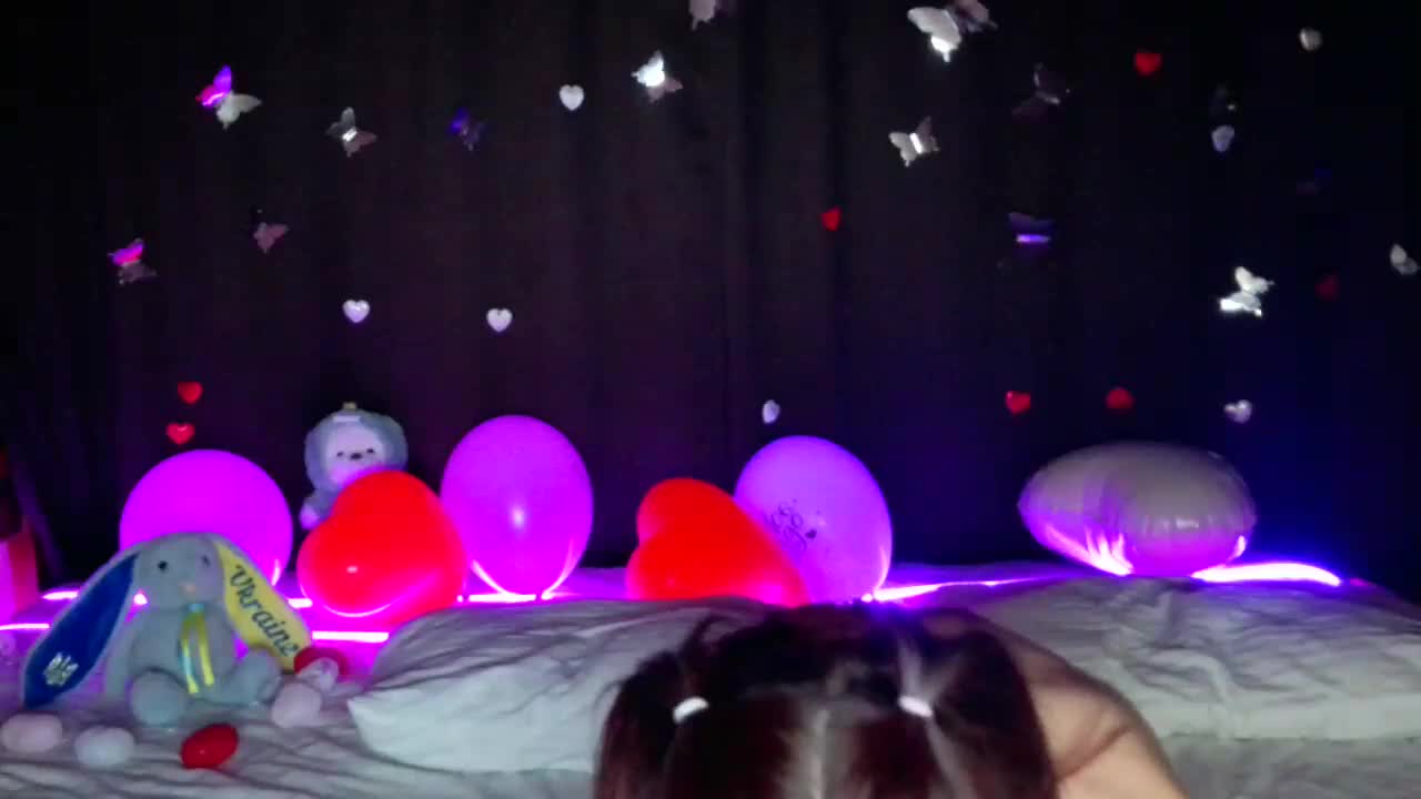 Touche_Me Cam Show Recorded 2025-04-23