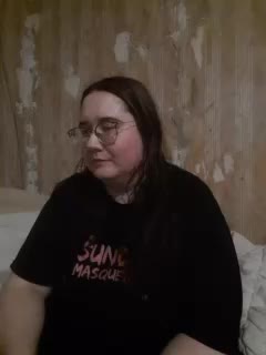 Linavia Cam Show Recorded 2025-04-23