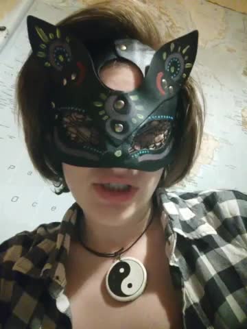 Lea7neco Cam Show Recorded 2025-04-23