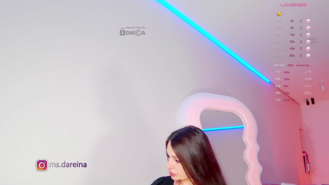 DaReina Cam Show Recorded 2025-04-23