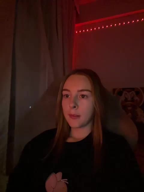 Nestyzz Cam Show Recorded 2025-04-23
