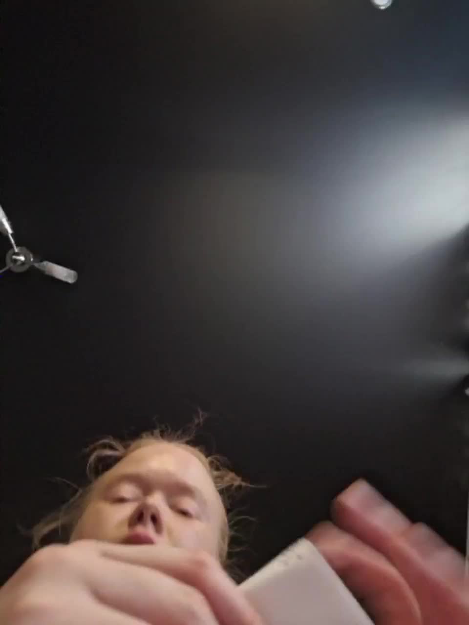 -scyrim- Cam Show Recorded 2025-04-23