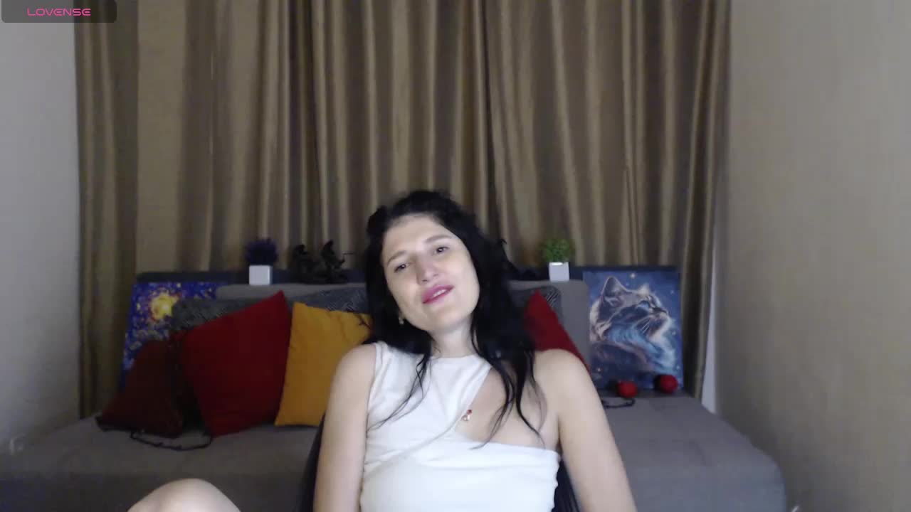 AliannaSoloKisses Cam Show Recorded 2025-04-23