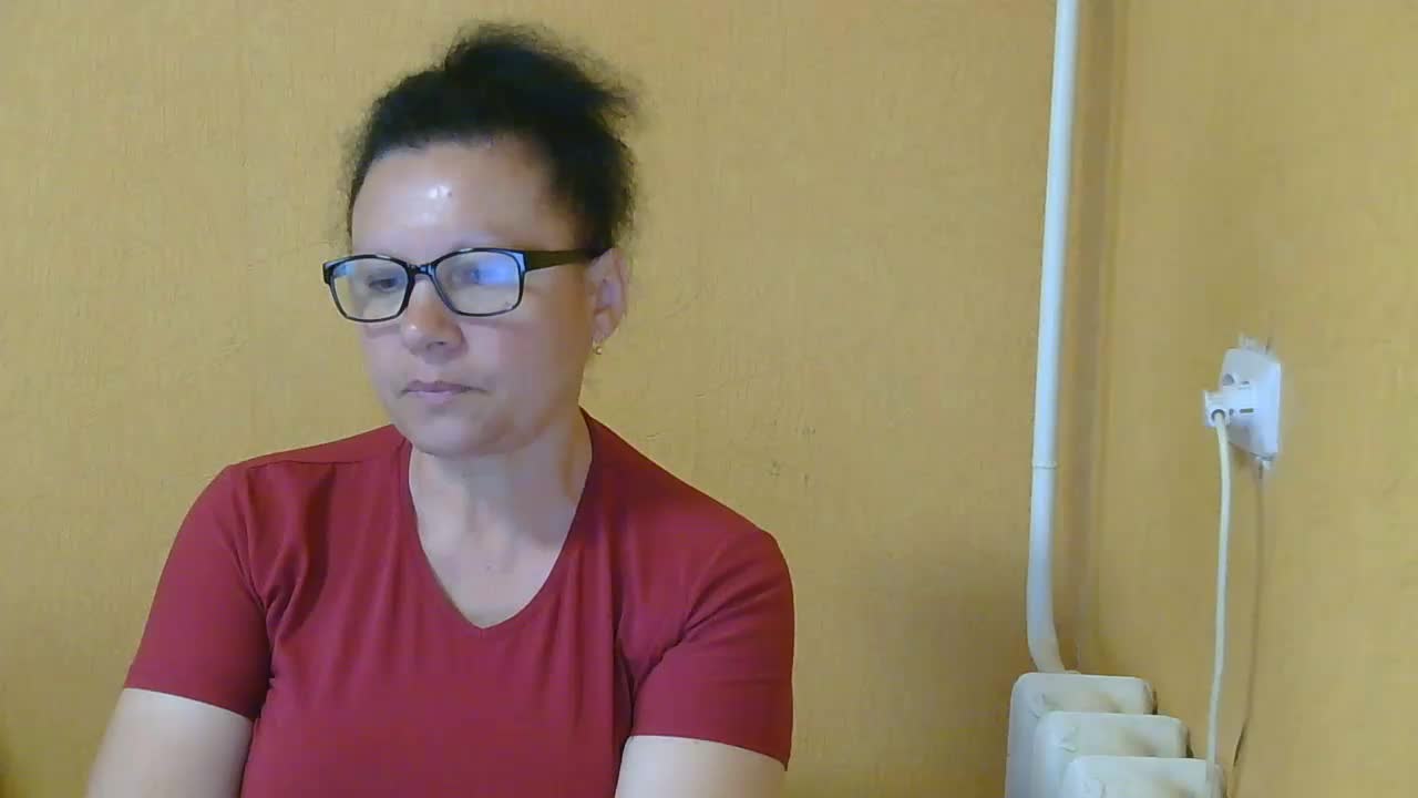 Liddia Cam Show Recorded 2025-04-23
