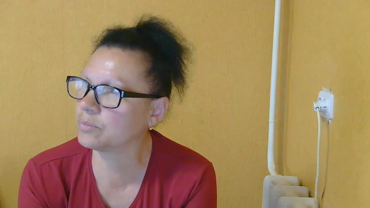 Liddia Cam Show Recorded 2025-04-23