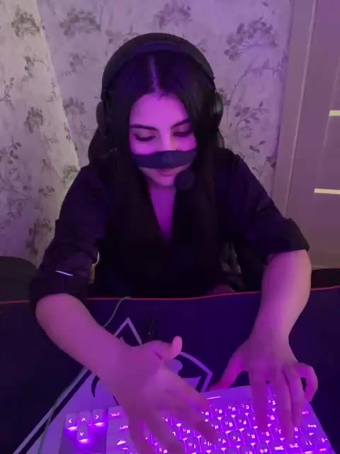 Aloeloea Cam Show Recorded 2025-04-23