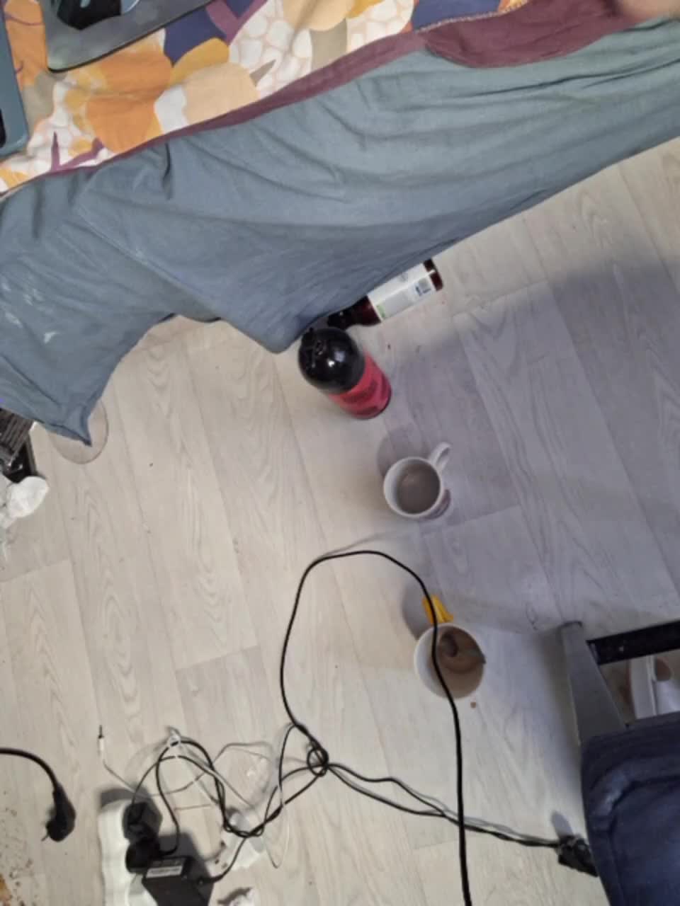 -scyrim- Cam Show Recorded 2025-04-23