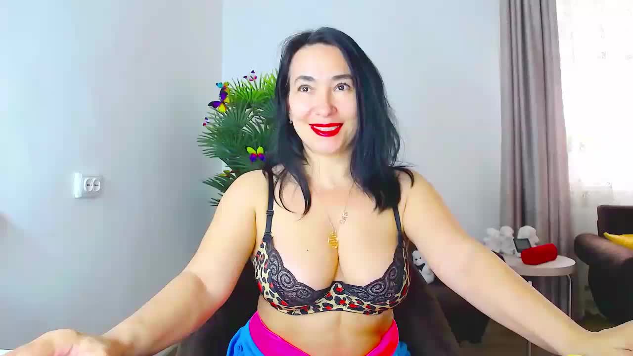 LesoleiLika Cam Show Recorded 2025-04-23