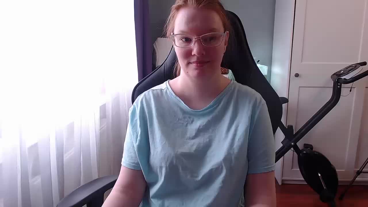 MissInari Cam Show Recorded 2025-04-24