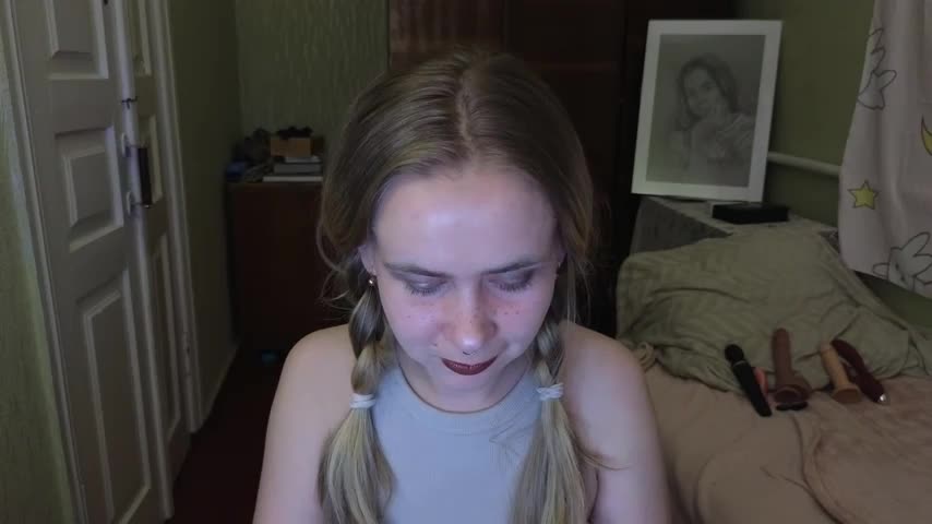 Riley_Roo Cam Show Recorded 2025-04-24