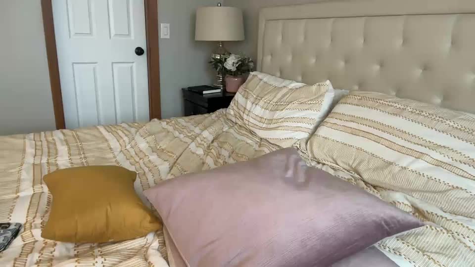 Officiallyonlytams Cam Show Recorded 2025-04-24