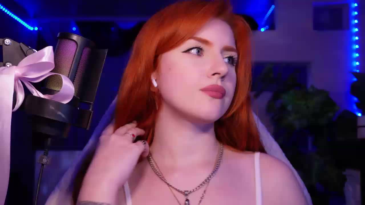 Chris_Foxx Cam Show Recorded 2025-04-24