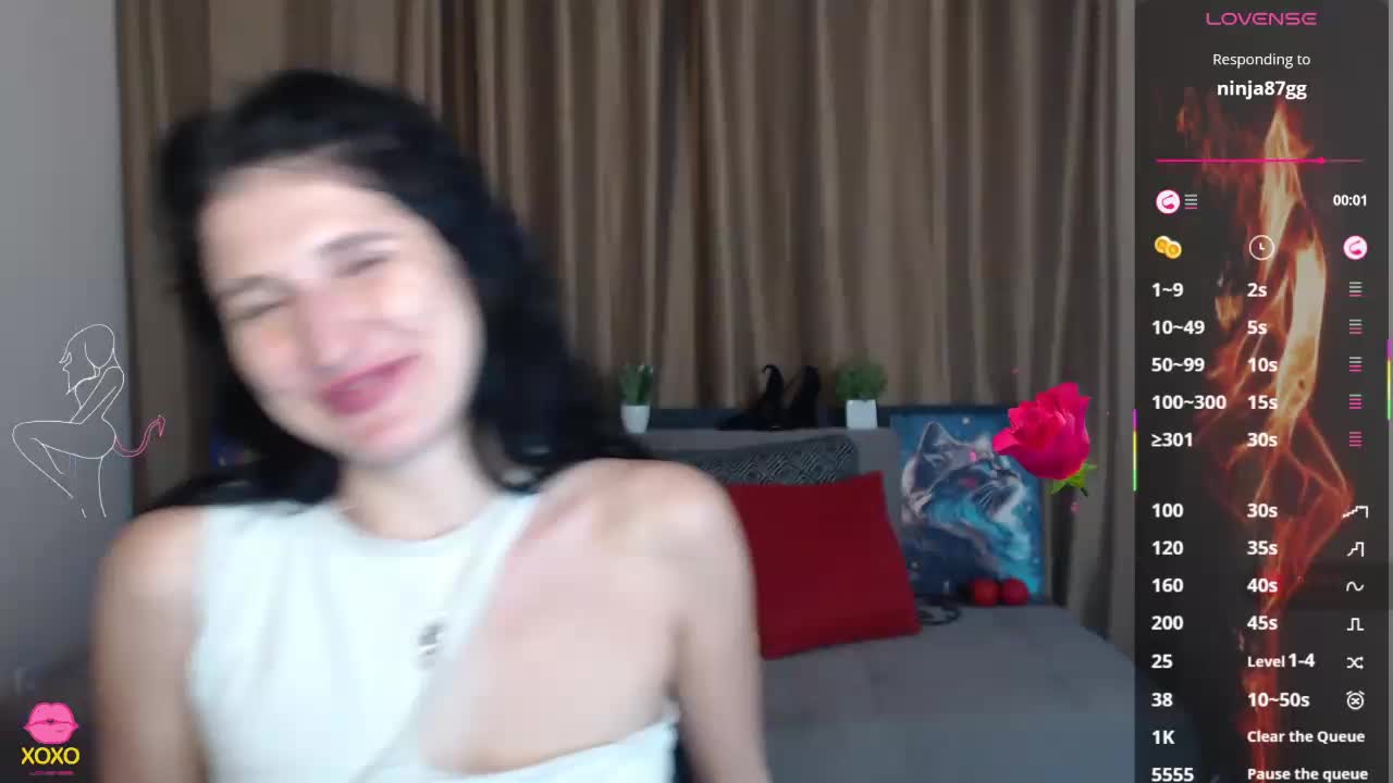 AliannaSoloKisses Cam Show Recorded 2025-04-24