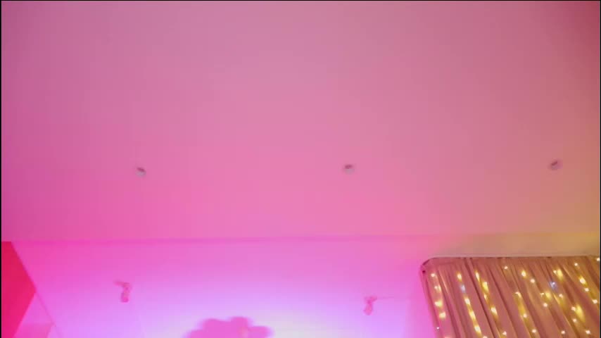 Aveksmr Cam Show Recorded 2025-04-24