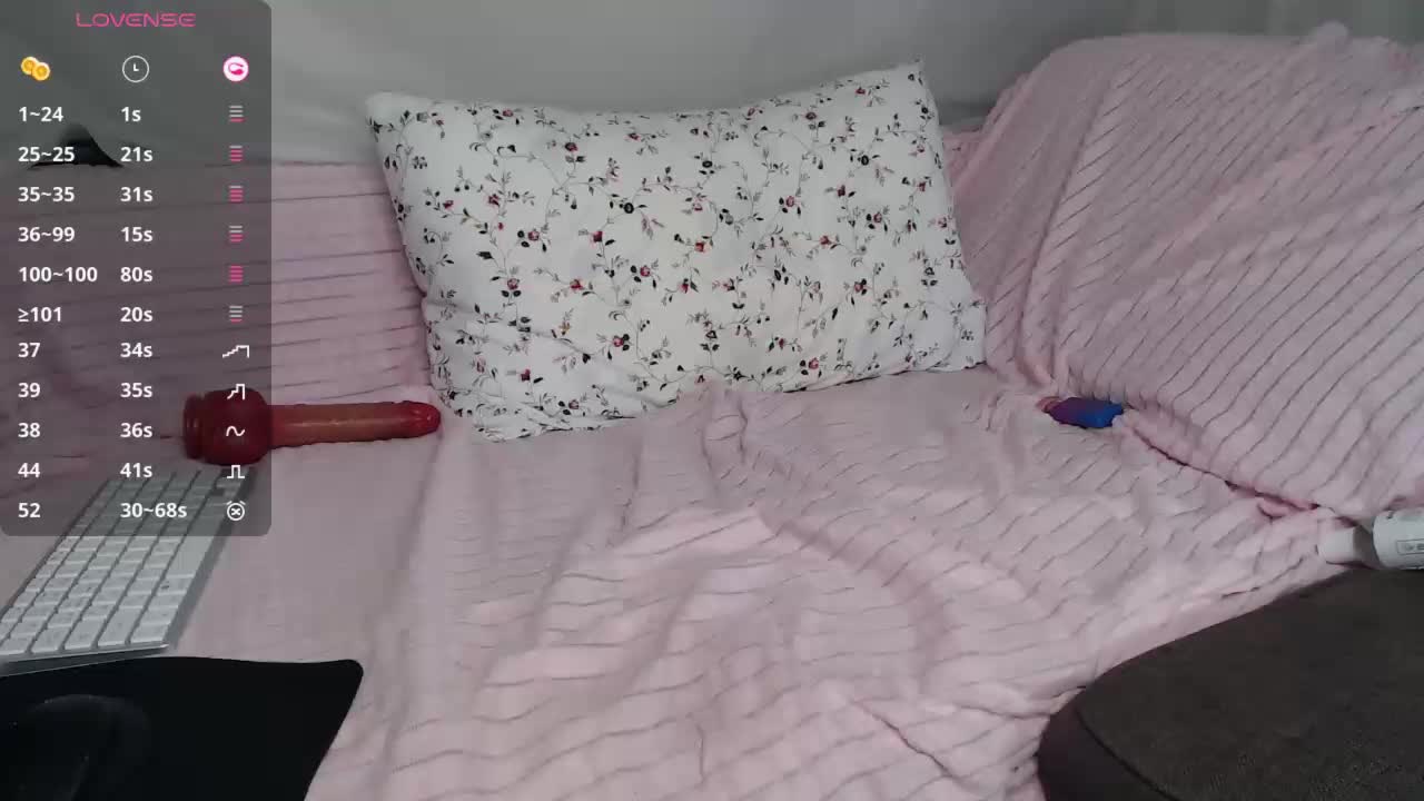 LoveRitaa Cam Show Recorded 2025-04-24