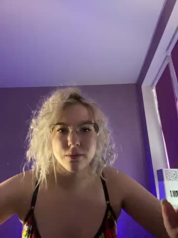 HotBrandyX Cam Show Recorded 2025-04-24