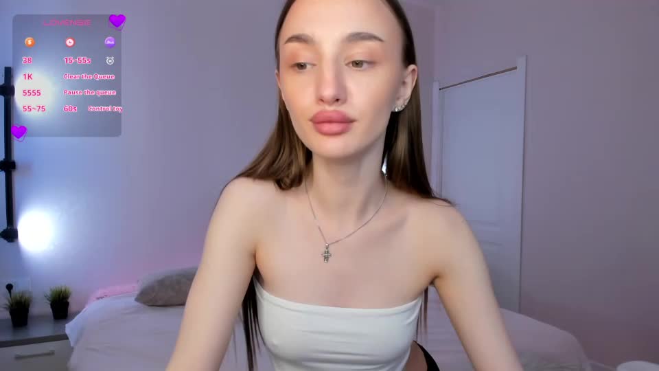 Laralourance Cam Show Recorded 2025-04-24