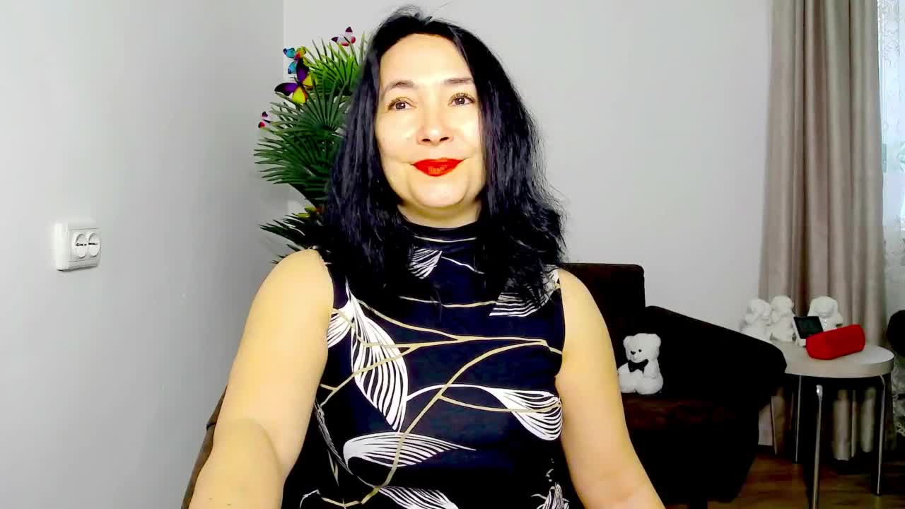 LesoleiLika Cam Show Recorded 2025-04-24