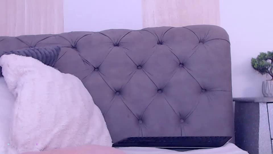 Xnaominashx Cam Show Recorded 2025-04-24