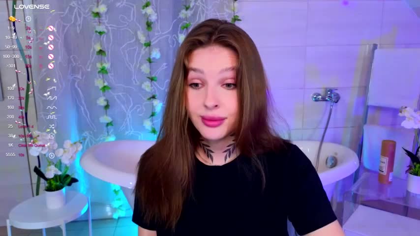 Mia_chill Cam Show Recorded 2025-04-24