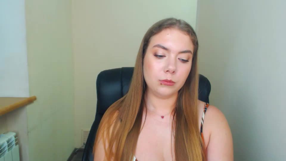 Zoey_deuttch Cam Show Recorded 2025-04-24