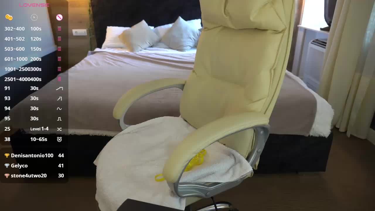 MilaSecret Cam Show Recorded 2025-04-24