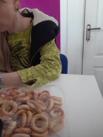 Xo4y-Tpax Cam Show Recorded 2025-04-25