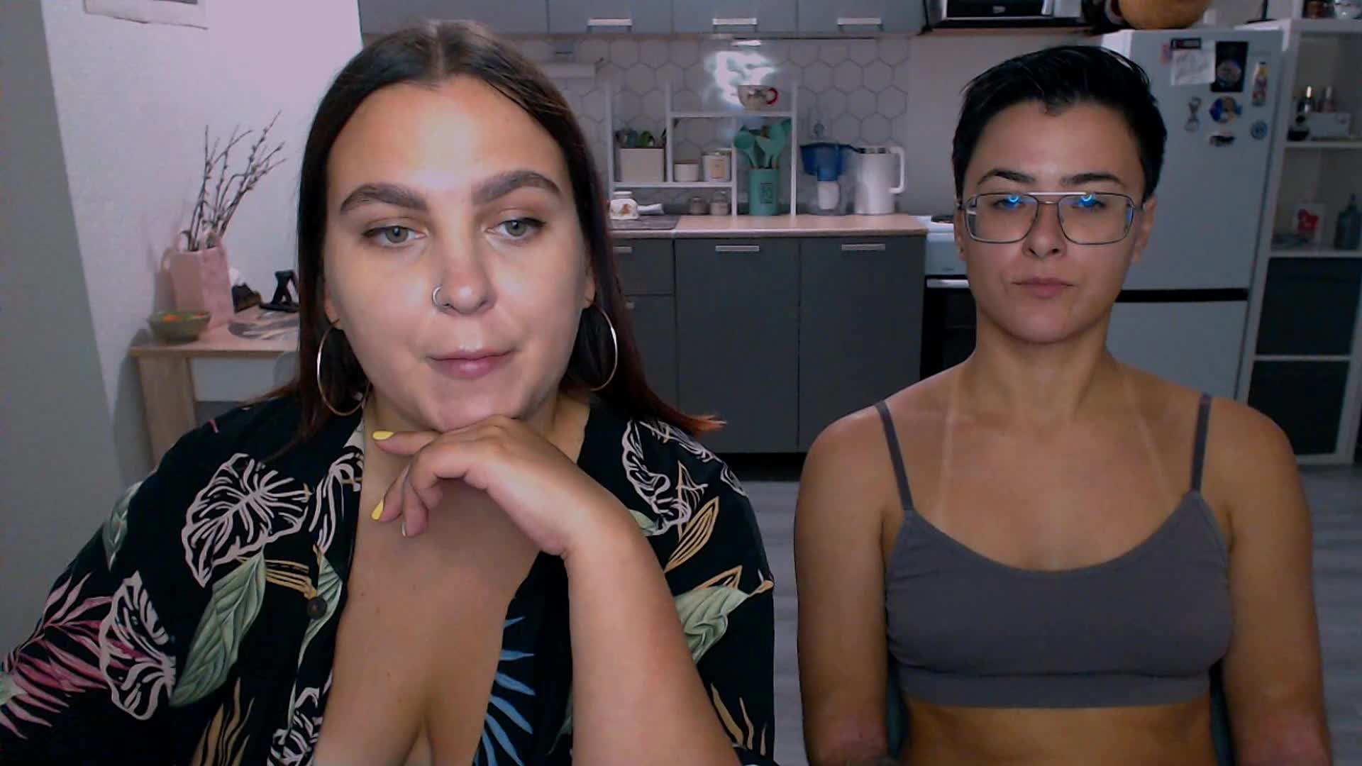 Dreamteamgirls Cam Show Recorded 2025-04-25