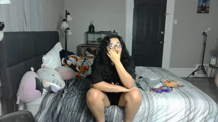 Elliewgfs Cam Show Recorded 2025-04-25