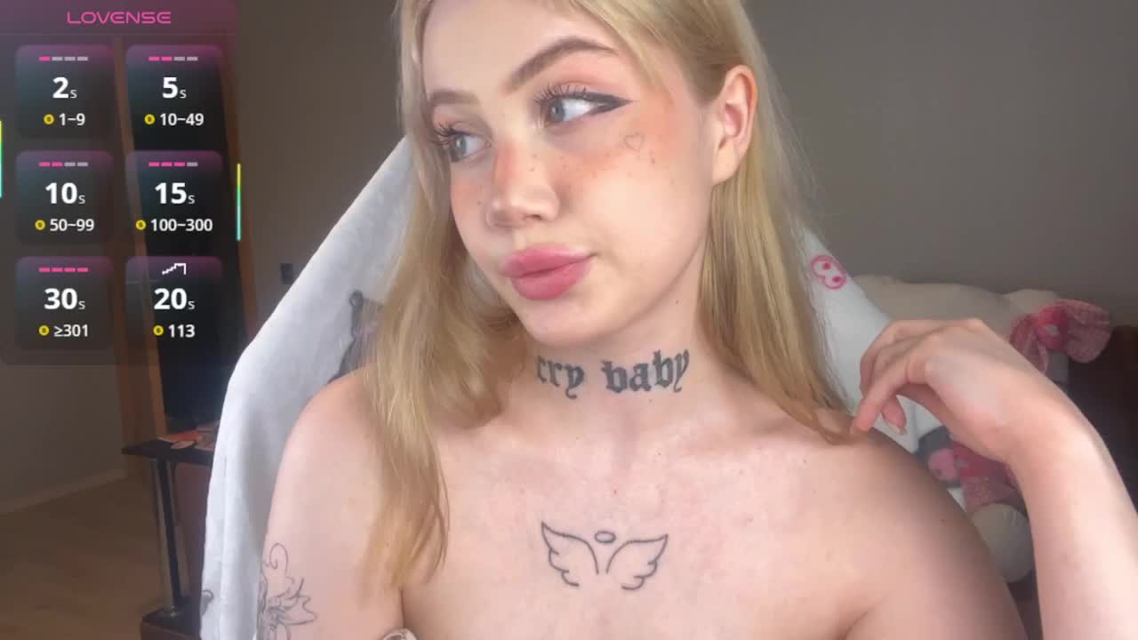 Hanna-CryBaby Cam Show Recorded 2025-04-25
