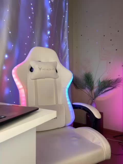GoldPussy69 Cam Show Recorded 2025-04-25