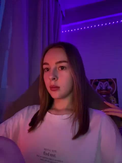Nestyzz Cam Show Recorded 2025-04-25