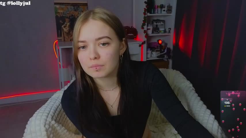 Doll_lol_ Cam Show Recorded 2025-04-25