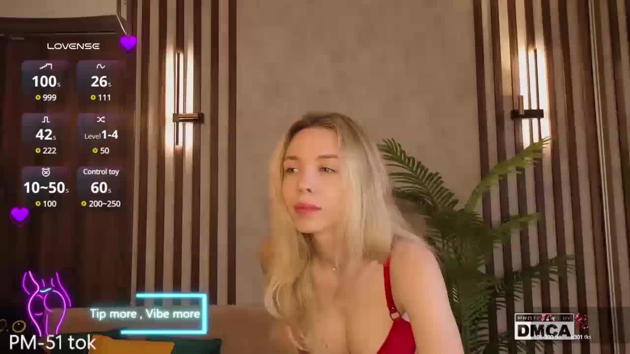 Hollywww Cam Show Recorded 2025-04-25