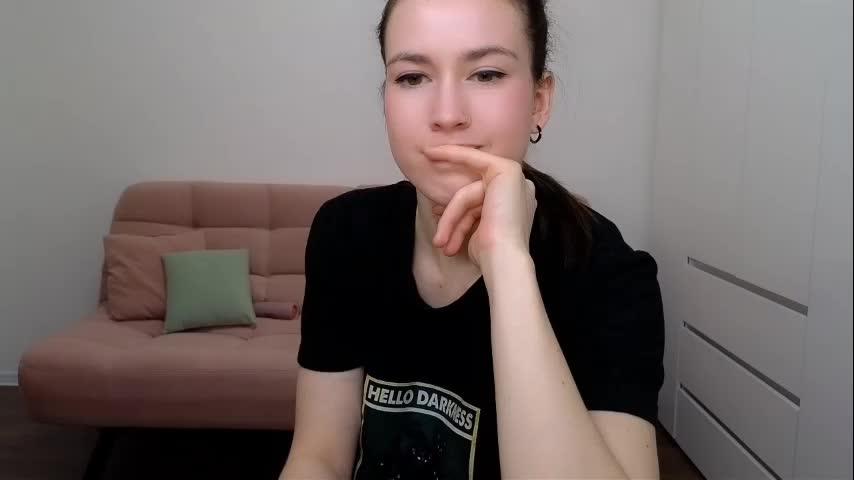 Alicianoveli Cam Show Recorded 2025-04-25