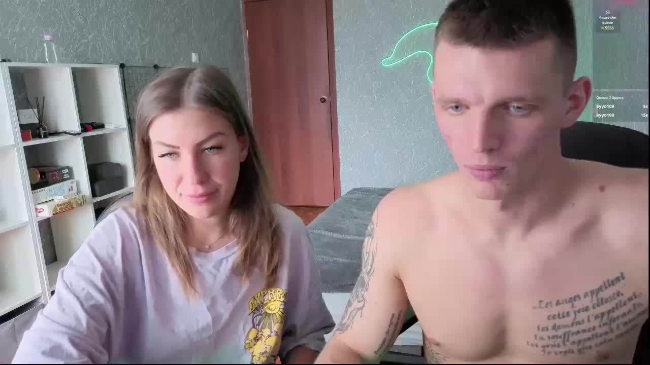 Hornylovercouple Cam Show Recorded 2025-04-25