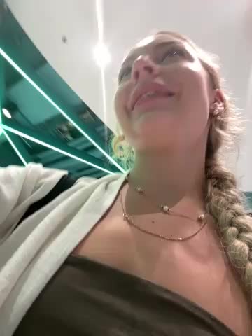 Melissa_grr Cam Show Recorded 2025-04-25
