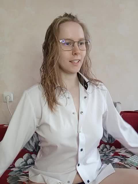 Yumi-Yumi Cam Show Recorded 2025-04-25