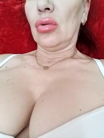 Lindaledi2 Cam Show Recorded 2025-04-25