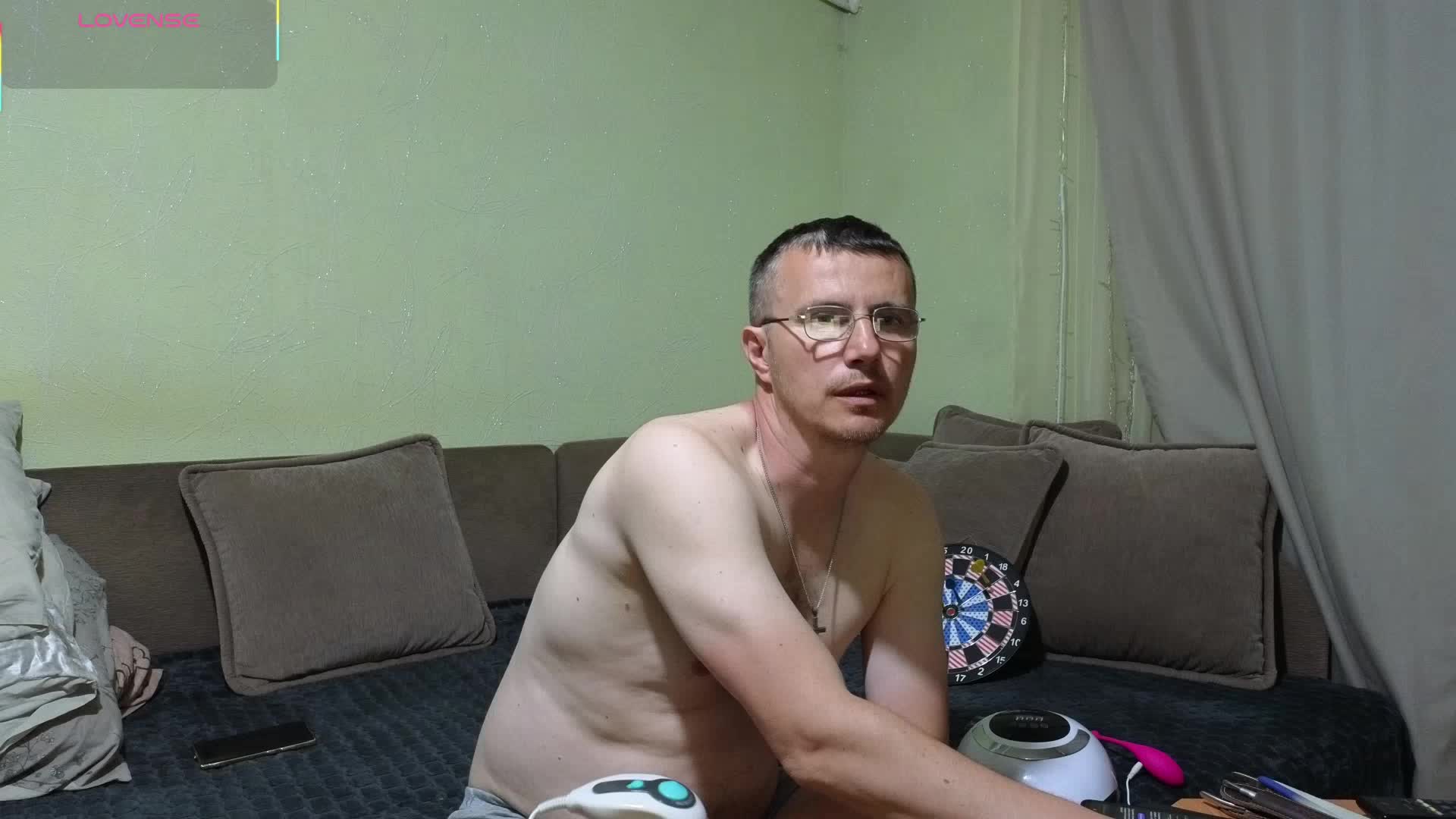 GfHFX1 Cam Show Recorded 2025-04-25