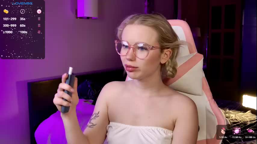 Aleksalore Cam Show Recorded 2025-04-26