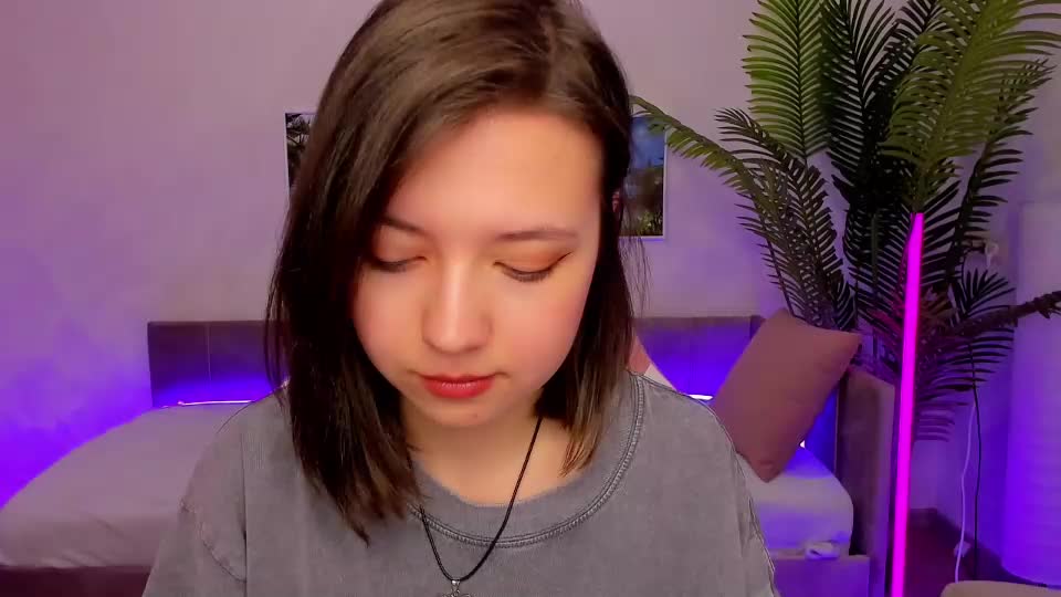 Lina_brownie Cam Show Recorded 2025-04-26