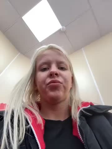 LikaCat Cam Show Recorded 2025-04-26
