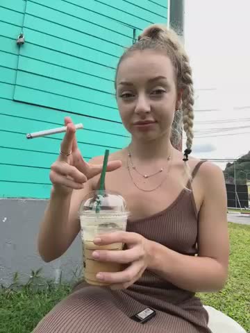 Melissa_grr Cam Show Recorded 2025-04-27