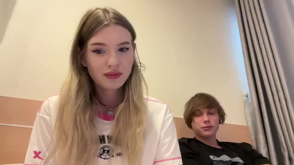 Glockoffrog Cam Show Recorded 2025-04-27