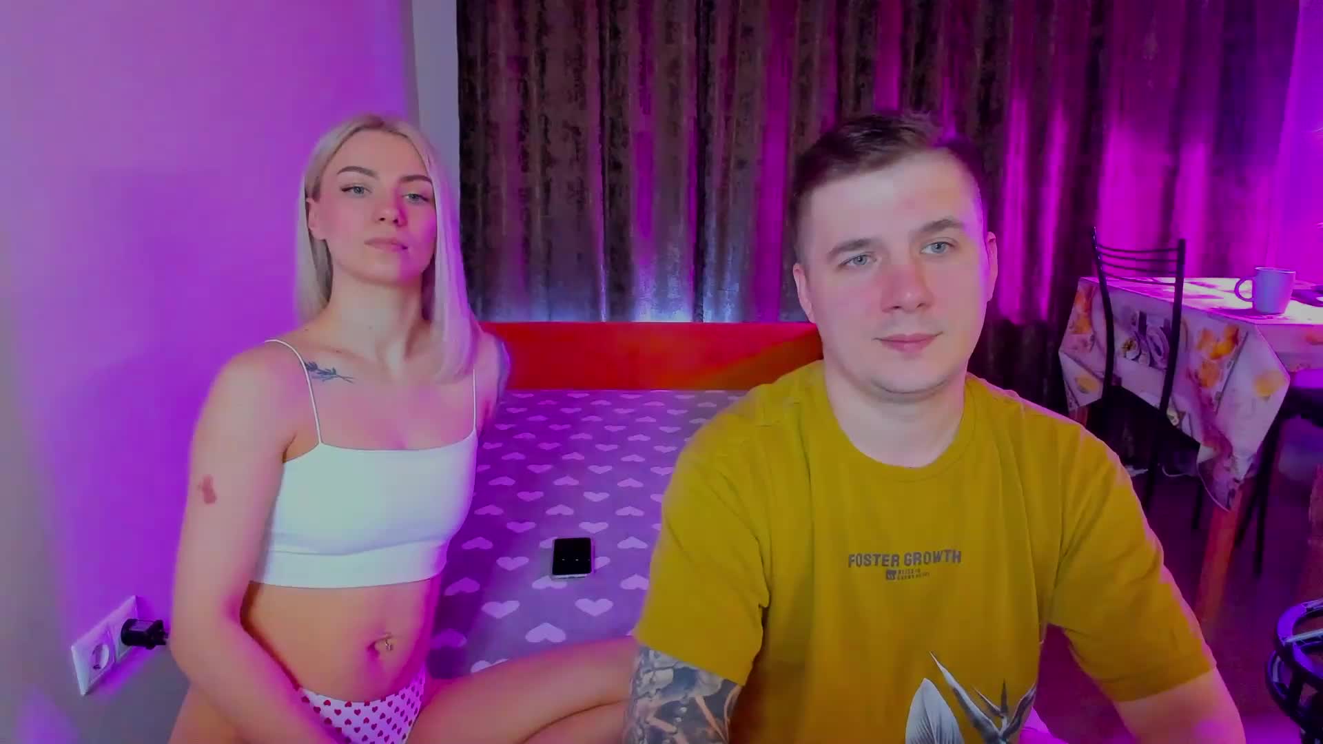 HulkLisandra Cam Show Recorded 2025-04-27