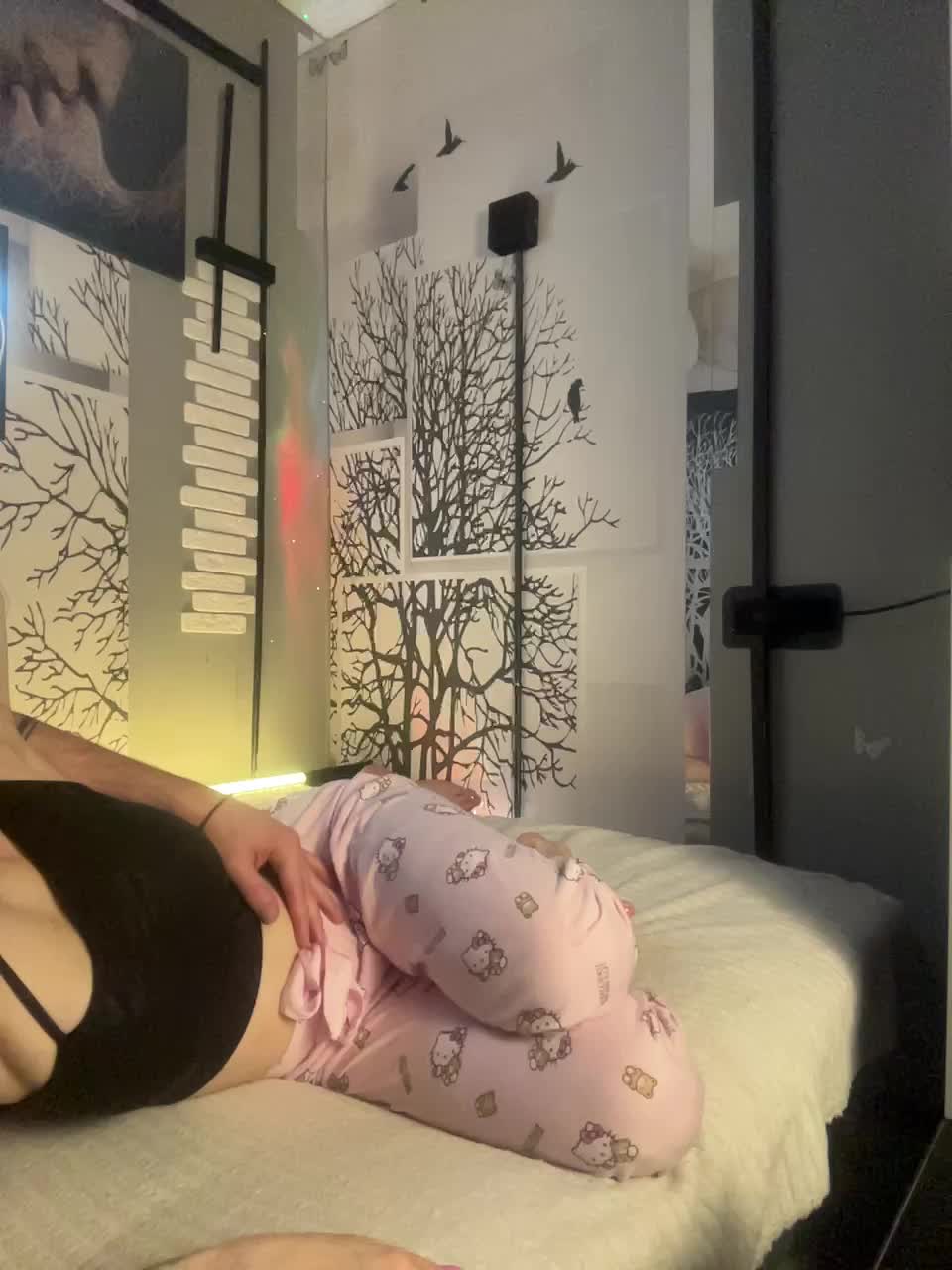 NIKI7377 Cam Show Recorded 2025-04-27