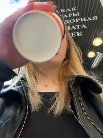 Elegant_babe Cam Show Recorded 2025-04-27